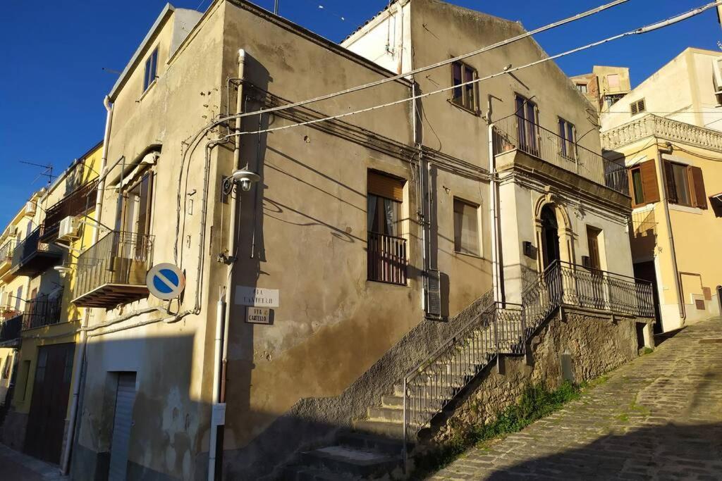 Casa Ad Assoro, Al Centro Della Sicilia Villa Екстериор снимка